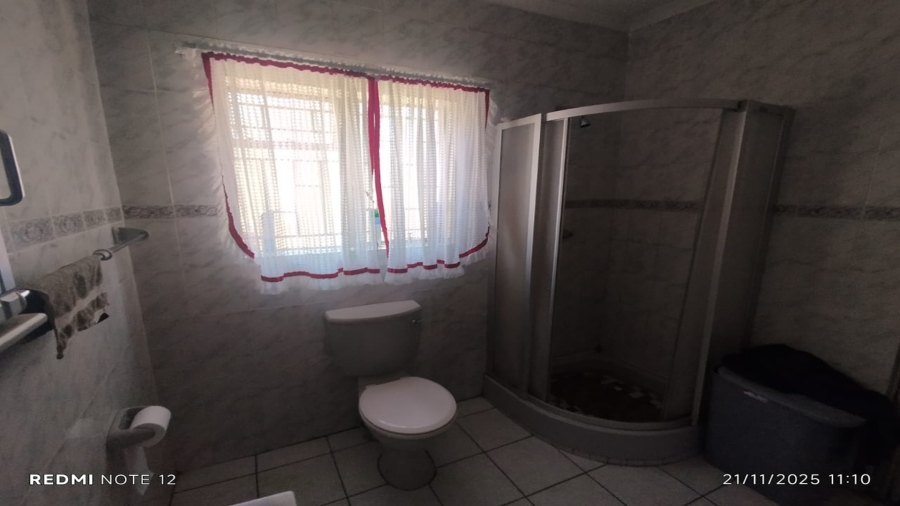4 Bedroom Property for Sale in Staalrus Gauteng