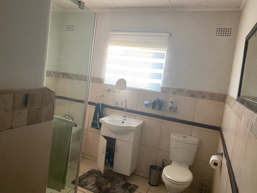 3 Bedroom Property for Sale in Vanderbijlpark Cw 6 Gauteng