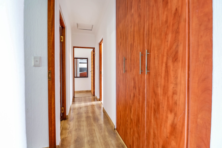 3 Bedroom Property for Sale in Thatchfield Estate Gauteng