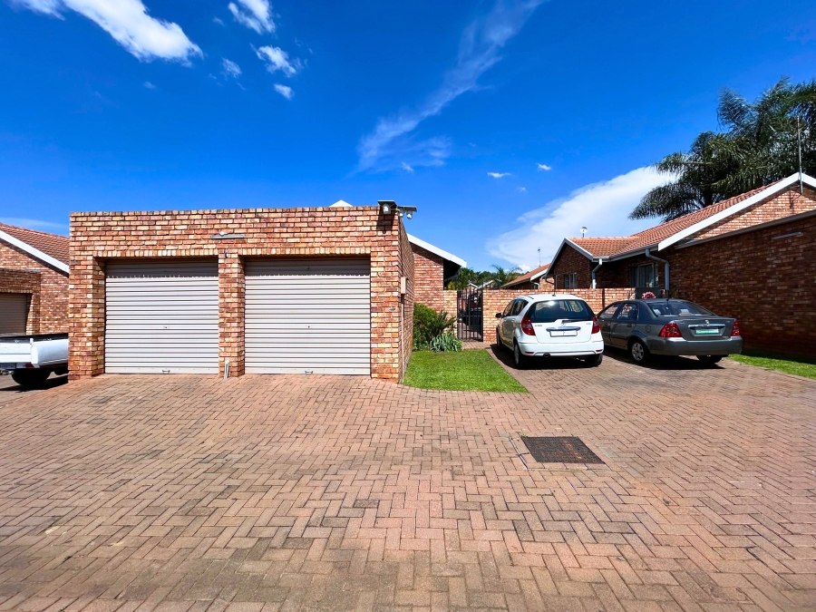 3 Bedroom Property for Sale in Hennopspark Gauteng