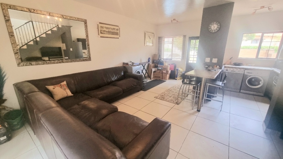 To Let 2 Bedroom Property for Rent in Noordwyk Gauteng