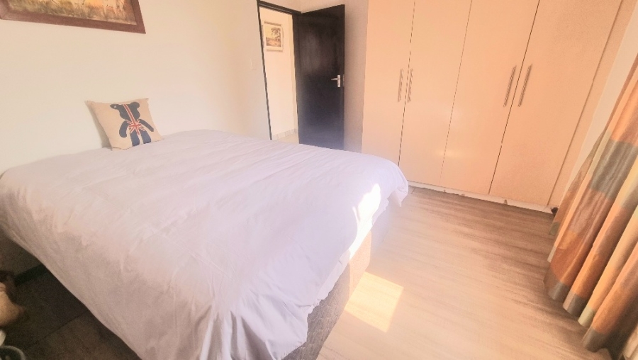 To Let 2 Bedroom Property for Rent in Noordwyk Gauteng