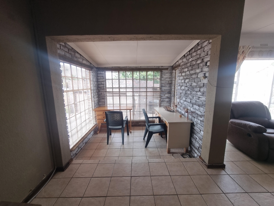 3 Bedroom Property for Sale in Florida Glen Gauteng