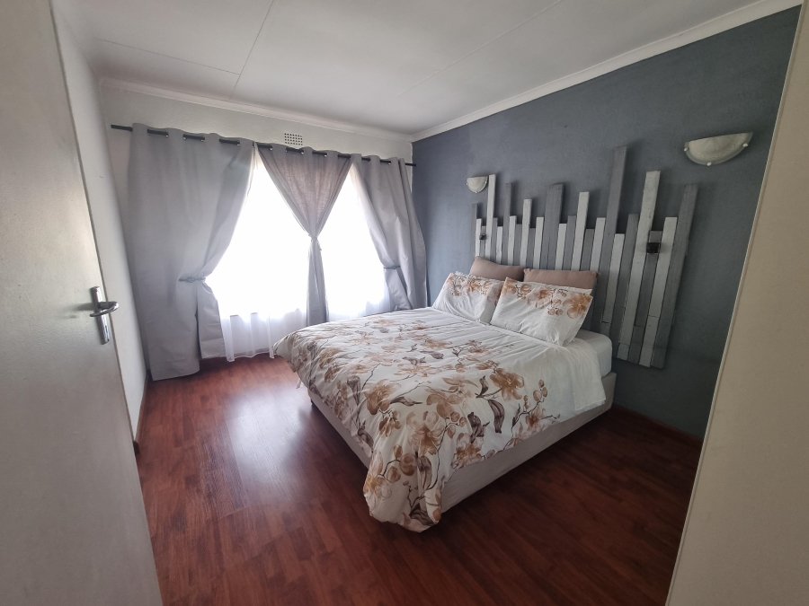3 Bedroom Property for Sale in Florida Glen Gauteng