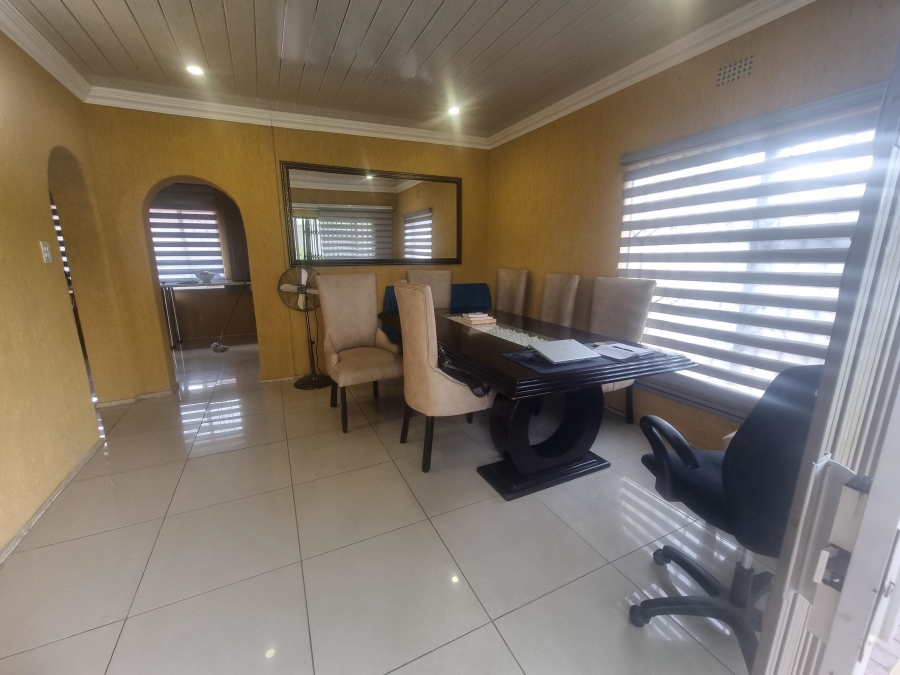 To Let 3 Bedroom Property for Rent in Lindhaven Gauteng