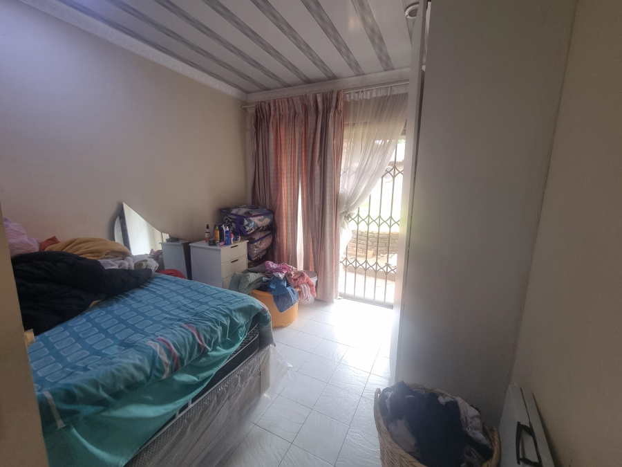 To Let 3 Bedroom Property for Rent in Lindhaven Gauteng