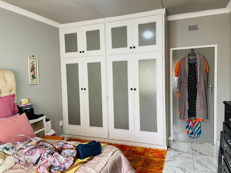 4 Bedroom Property for Sale in Horizon View Gauteng