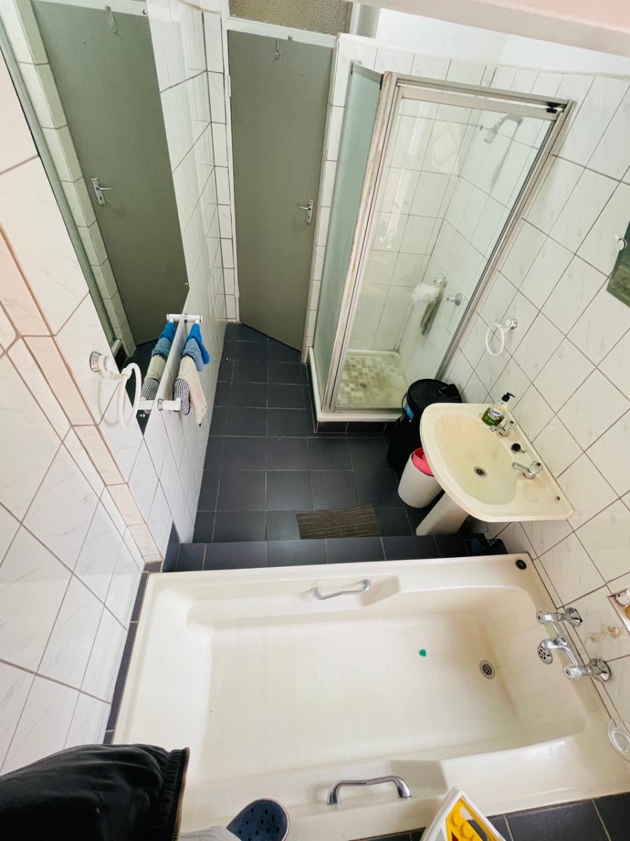 4 Bedroom Property for Sale in Horizon View Gauteng