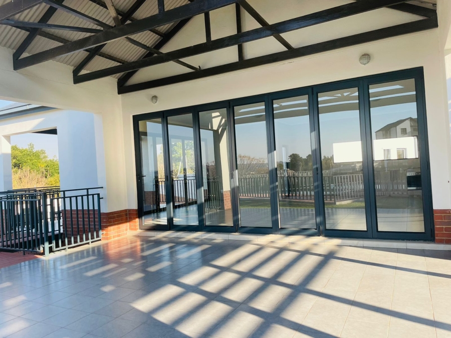 2 Bedroom Property for Sale in Noordhang Gauteng