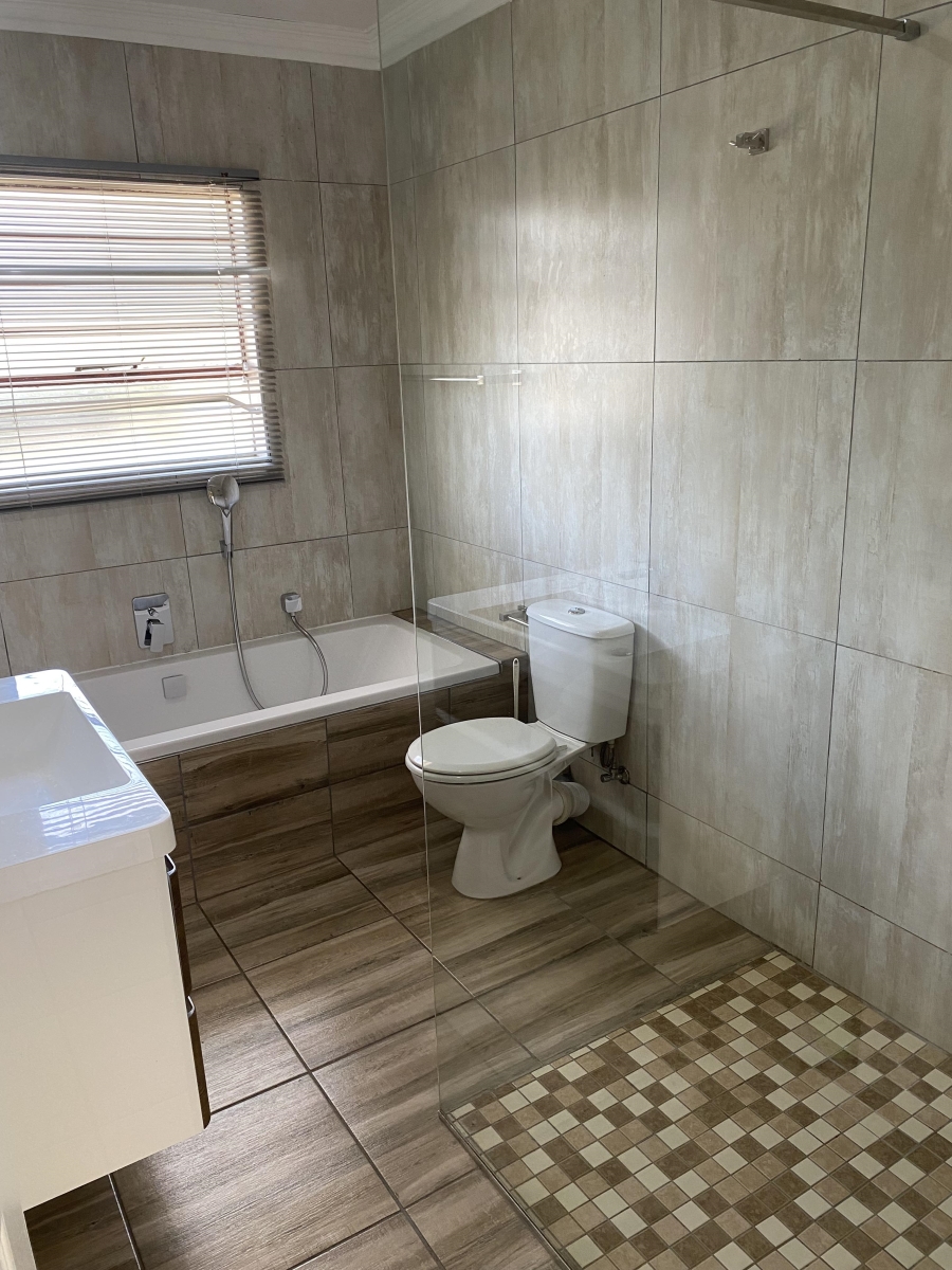 3 Bedroom Property for Sale in Moreleta Park Gauteng