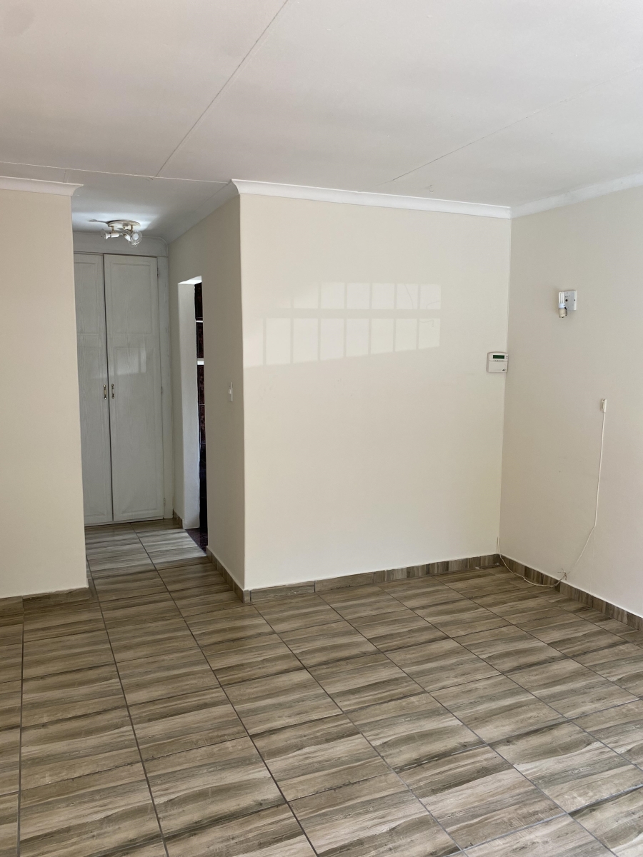 3 Bedroom Property for Sale in Moreleta Park Gauteng