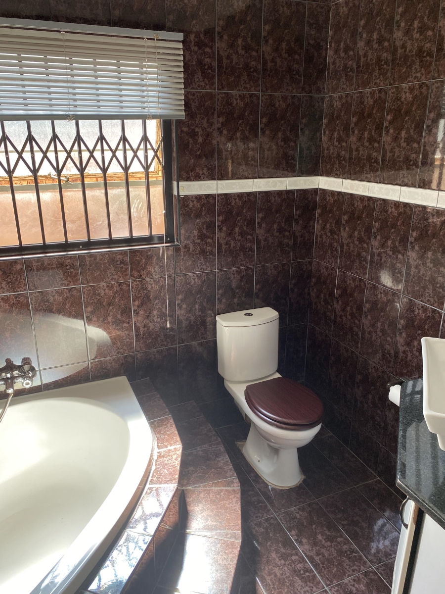 3 Bedroom Property for Sale in Moreleta Park Gauteng