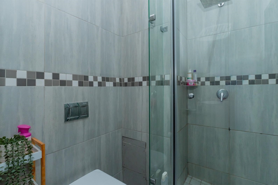 2 Bedroom Property for Sale in Pomona Gauteng