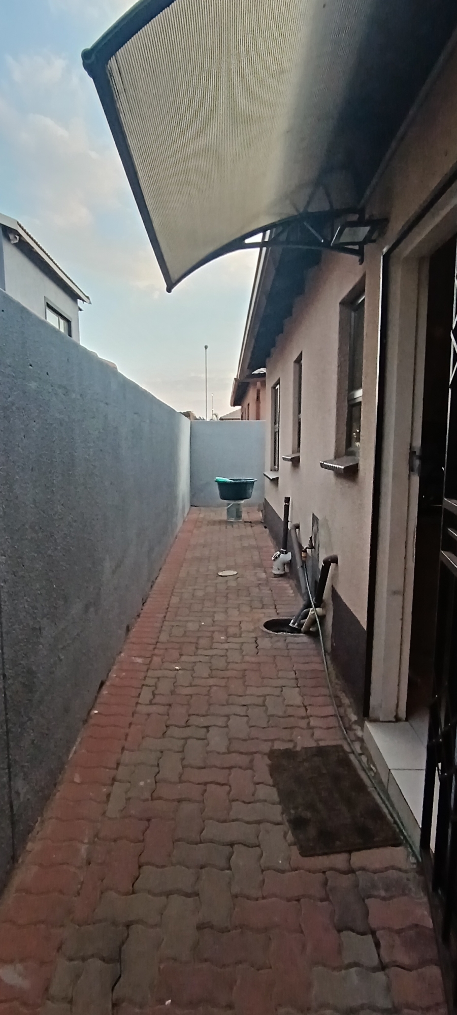 2 Bedroom Property for Sale in Windmill Park Gauteng