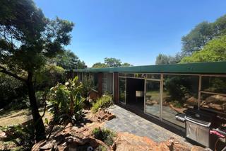 4 Bedroom Property for Sale in South Crest Gauteng