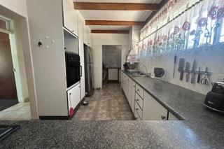 4 Bedroom Property for Sale in South Crest Gauteng