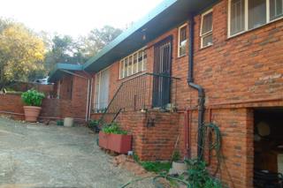 4 Bedroom Property for Sale in South Crest Gauteng