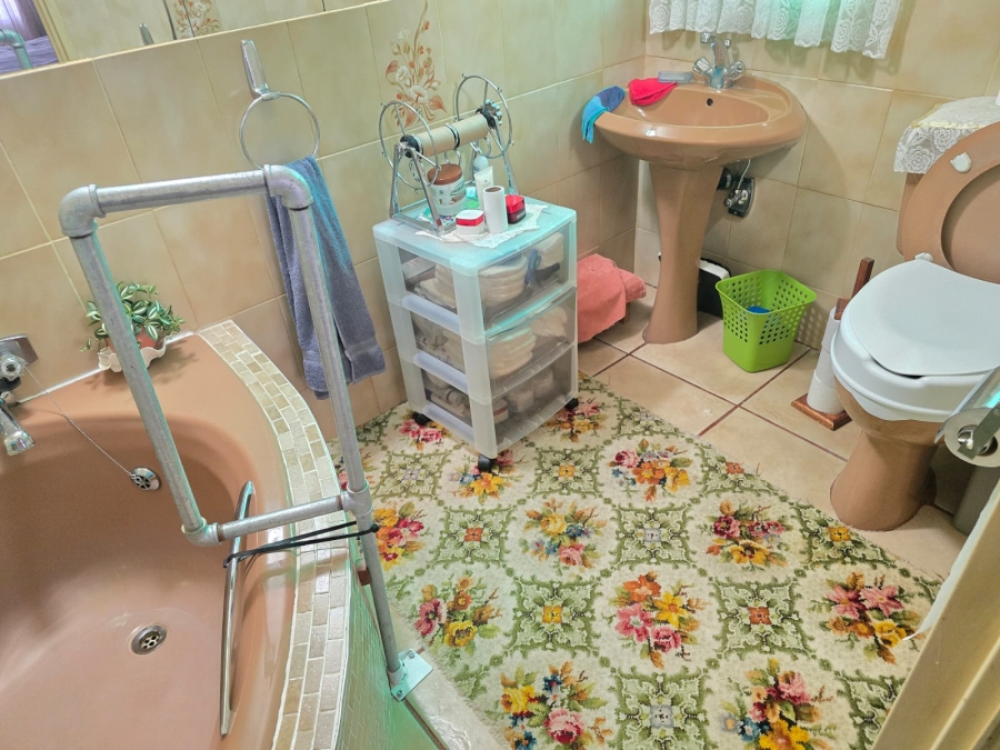 3 Bedroom Property for Sale in Sinoville Gauteng