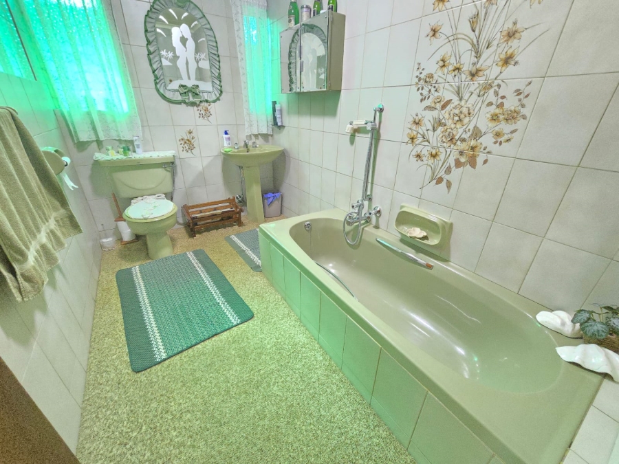 3 Bedroom Property for Sale in Sinoville Gauteng