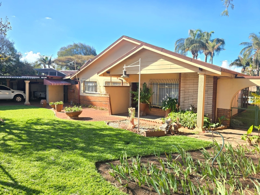 3 Bedroom Property for Sale in Sinoville Gauteng