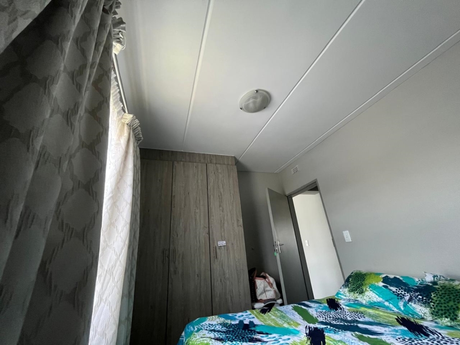 2 Bedroom Property for Sale in Montana Tuine Gauteng