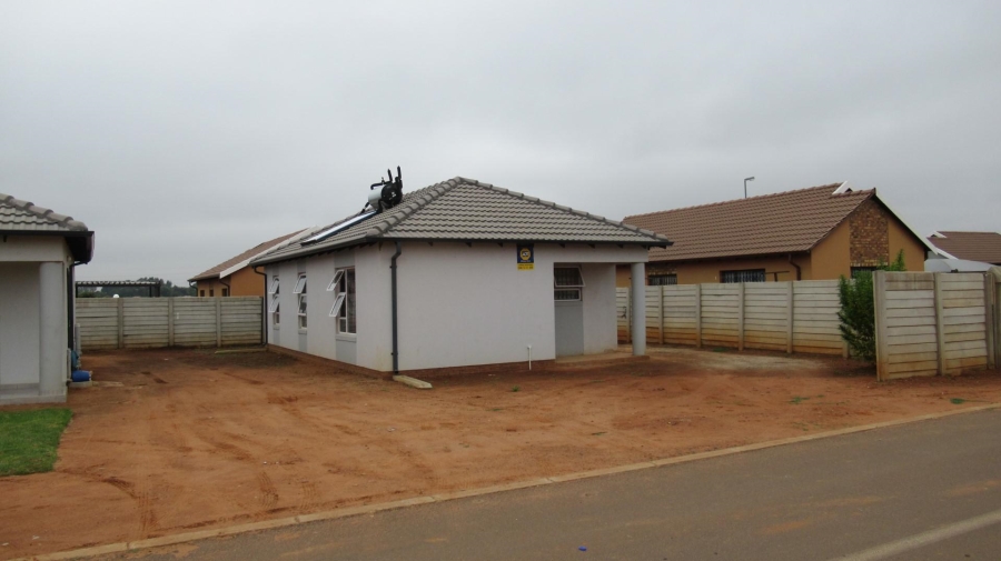 3 Bedroom Property for Sale in Crystal Park Gauteng