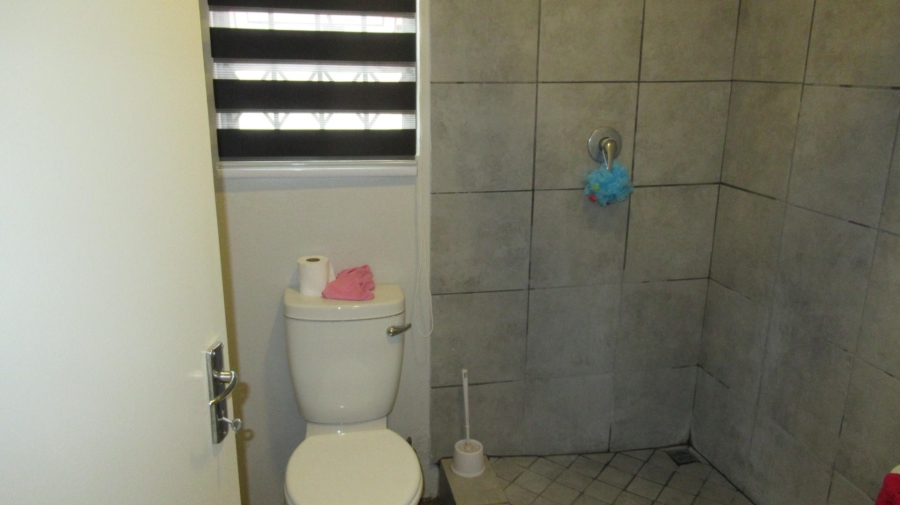 3 Bedroom Property for Sale in Crystal Park Gauteng