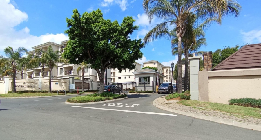 1 Bedroom Property for Sale in Noordwyk Gauteng