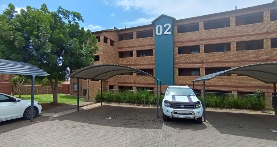 2 Bedroom Property for Sale in Montana Tuine Gauteng