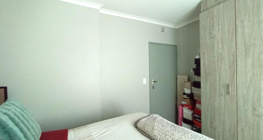 2 Bedroom Property for Sale in Montana Tuine Gauteng