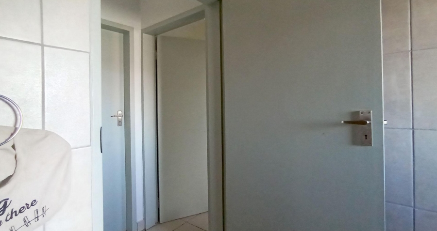 2 Bedroom Property for Sale in Montana Tuine Gauteng
