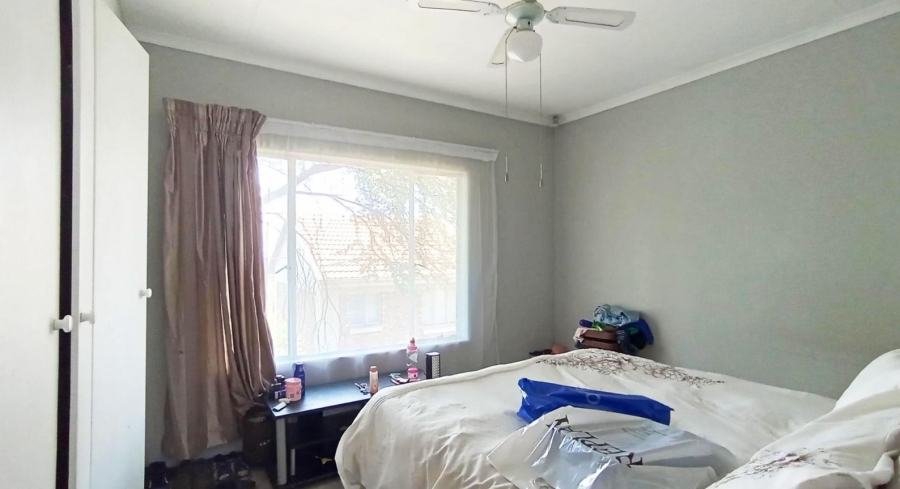 2 Bedroom Property for Sale in La Montagne Gauteng