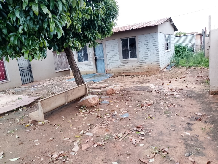 2 Bedroom Property for Sale in Mamelodi East Gauteng