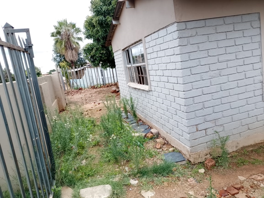 2 Bedroom Property for Sale in Mamelodi East Gauteng
