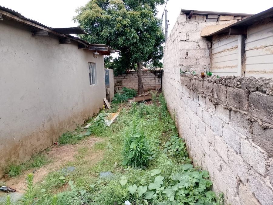 2 Bedroom Property for Sale in Mamelodi East Gauteng