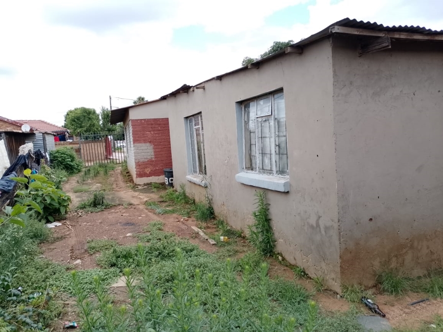 2 Bedroom Property for Sale in Mamelodi East Gauteng
