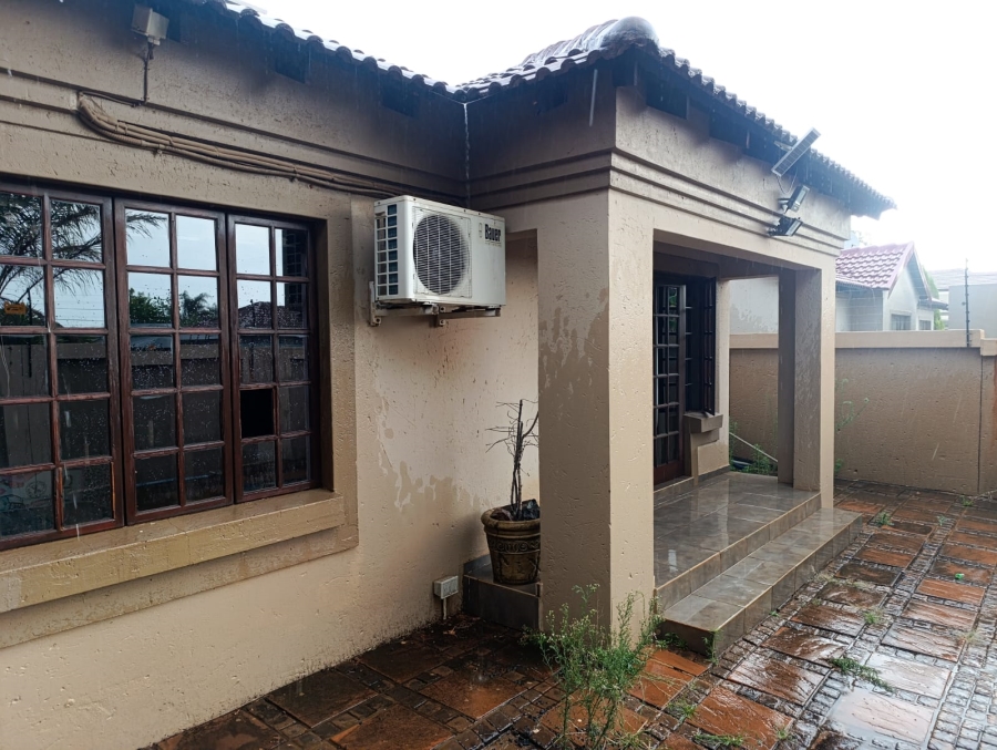 3 Bedroom Property for Sale in Doornpoort Gauteng