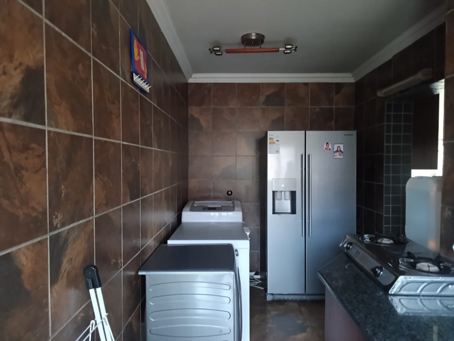 3 Bedroom Property for Sale in Doornpoort Gauteng