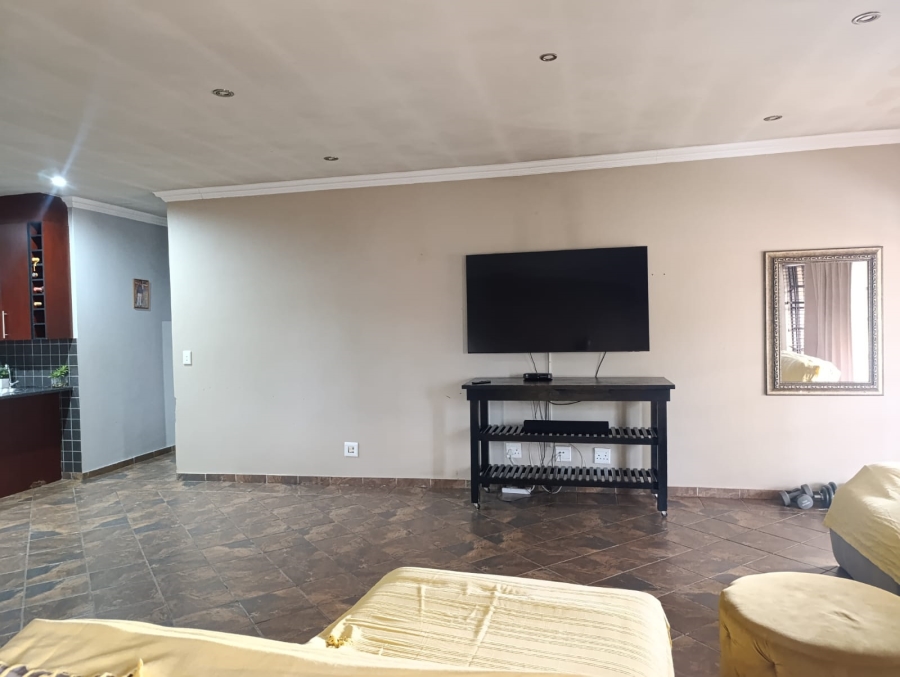 3 Bedroom Property for Sale in Doornpoort Gauteng