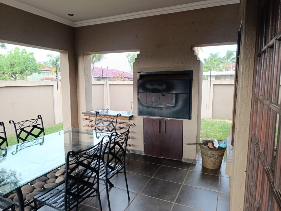 3 Bedroom Property for Sale in Doornpoort Gauteng