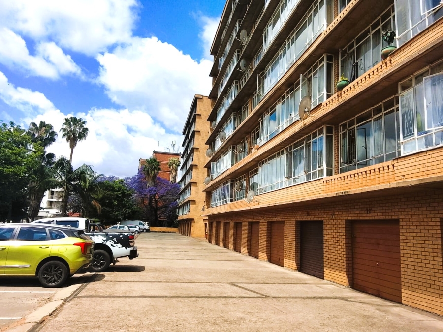 2 Bedroom Property for Sale in Sunnyside Gauteng