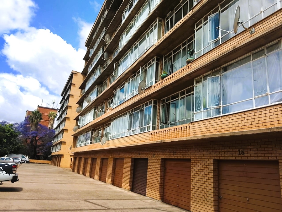 2 Bedroom Property for Sale in Sunnyside Gauteng