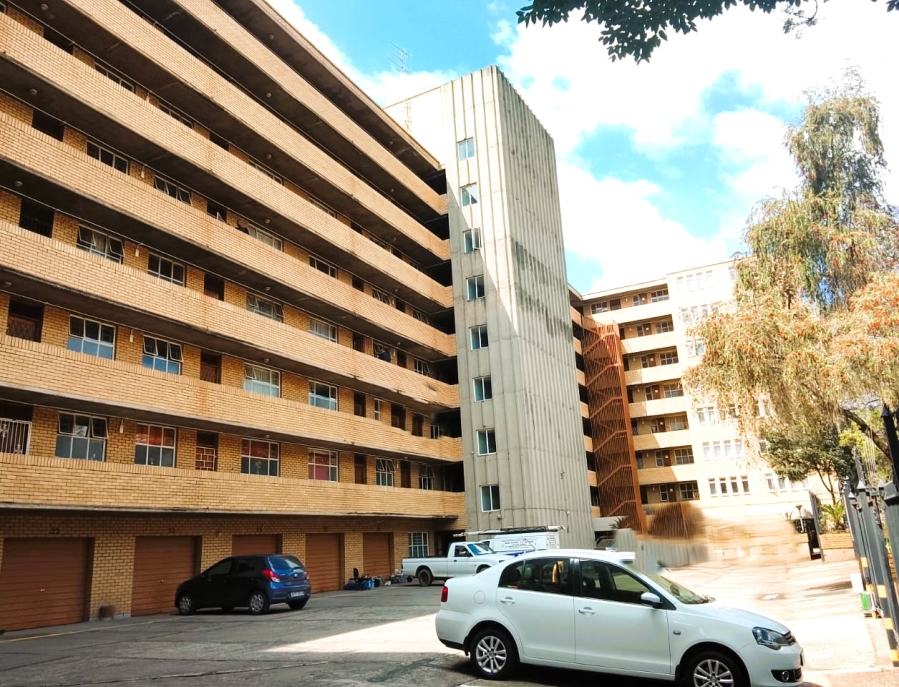 2 Bedroom Property for Sale in Sunnyside Gauteng