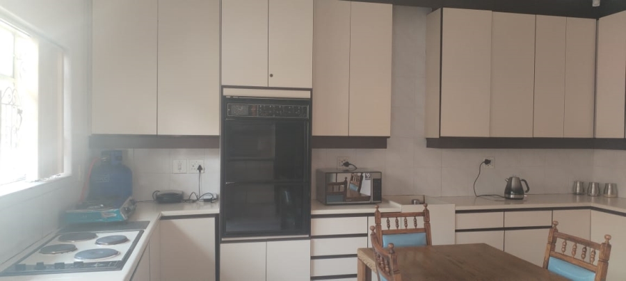 4 Bedroom Property for Sale in Highlands North Gauteng