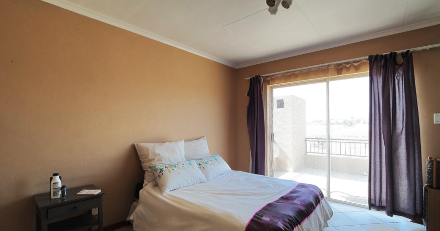 3 Bedroom Property for Sale in Noordwyk Gauteng