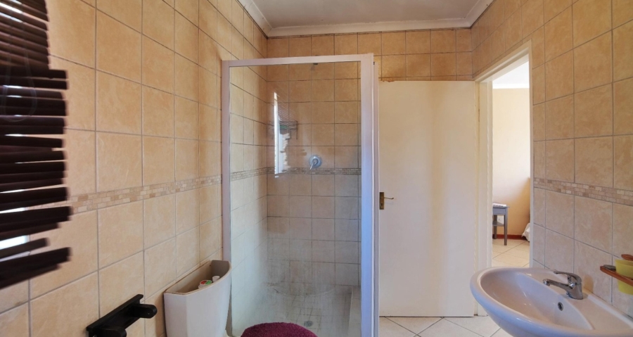 3 Bedroom Property for Sale in Noordwyk Gauteng