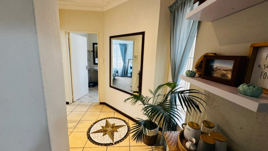 3 Bedroom Property for Sale in Willowbrook Gauteng