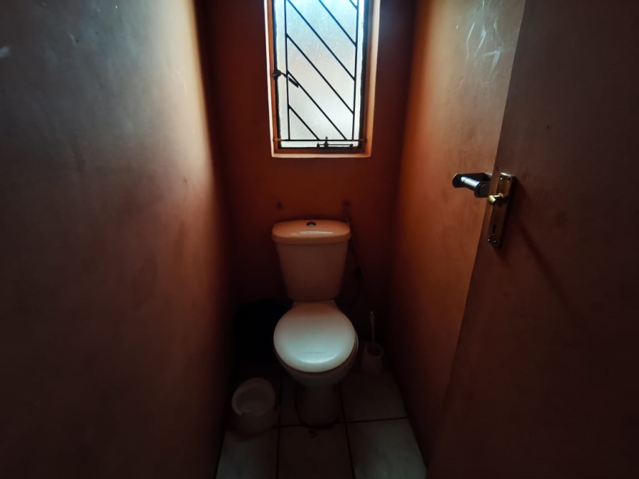 3 Bedroom Property for Sale in Jan Niemand Park Gauteng