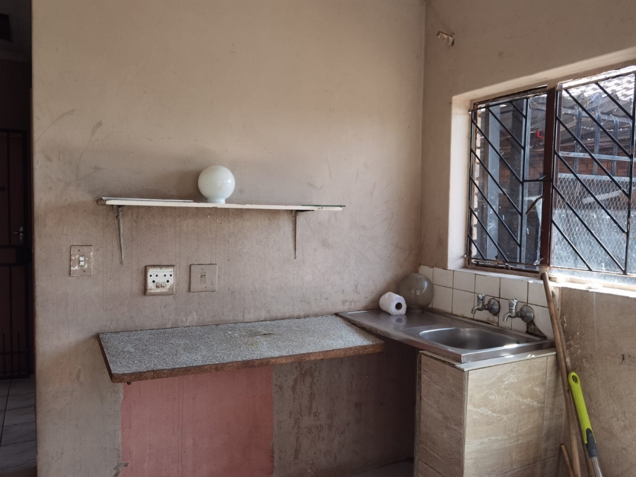 3 Bedroom Property for Sale in Jan Niemand Park Gauteng