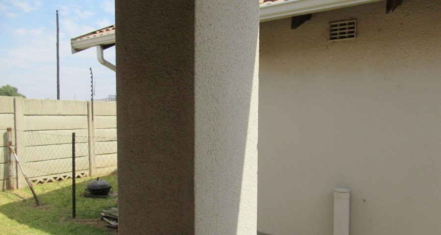 2 Bedroom Property for Sale in Randfontein Central Gauteng